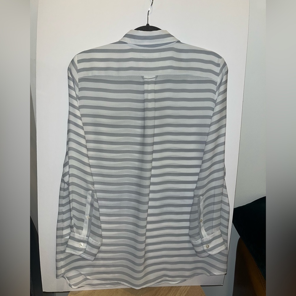 Petite 🍌 Banana Republic Button Down - Picture 4 of 13